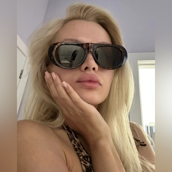 SUNGLASSES LALA BOUTIQUE - Picture 4 of 5